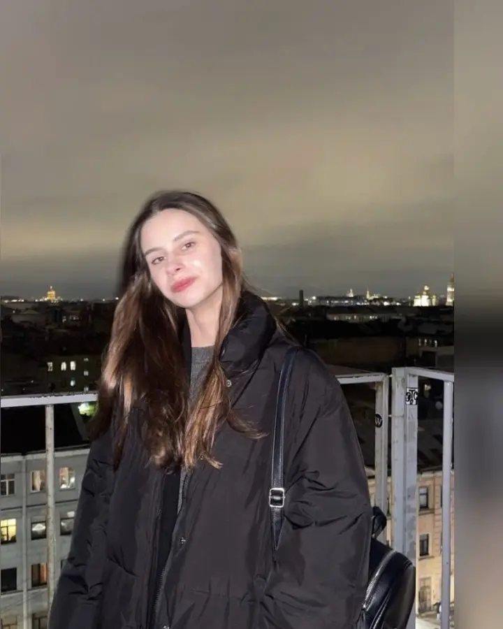 Соня, 26