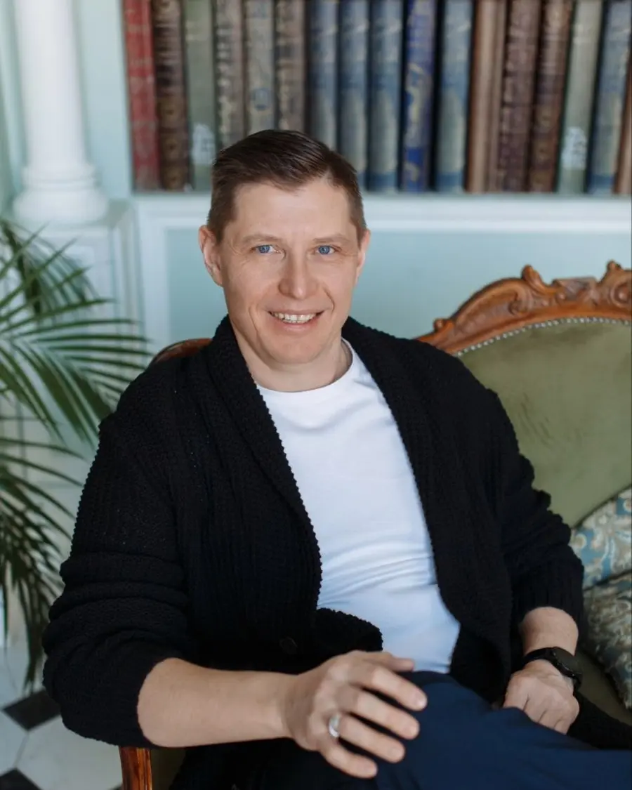 Дмитрий Елунин