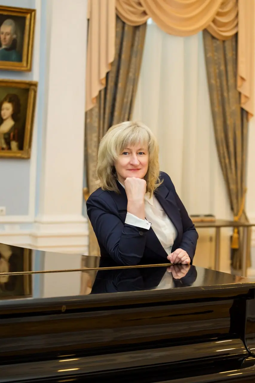 Лариса Соколова
